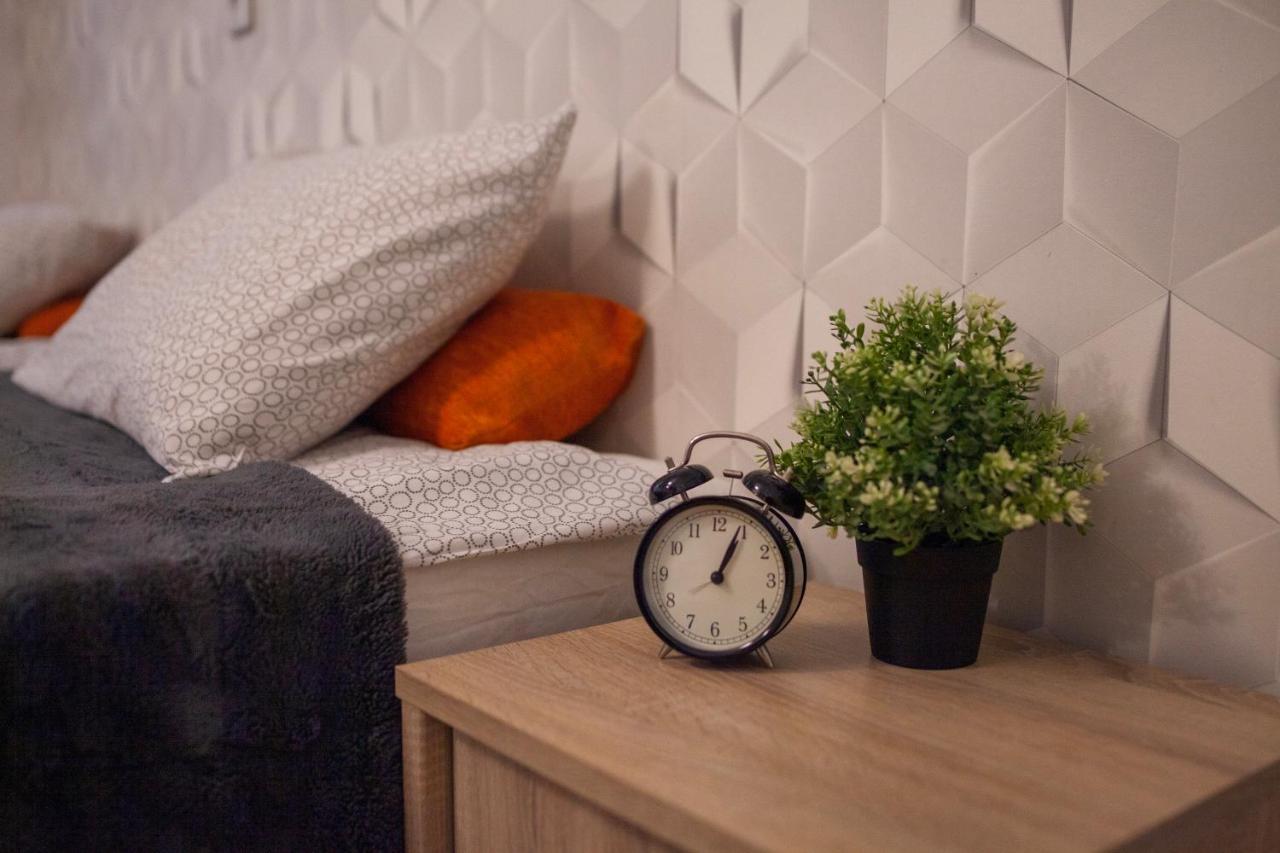 Lukas Guest Rooms Краков Экстерьер фото