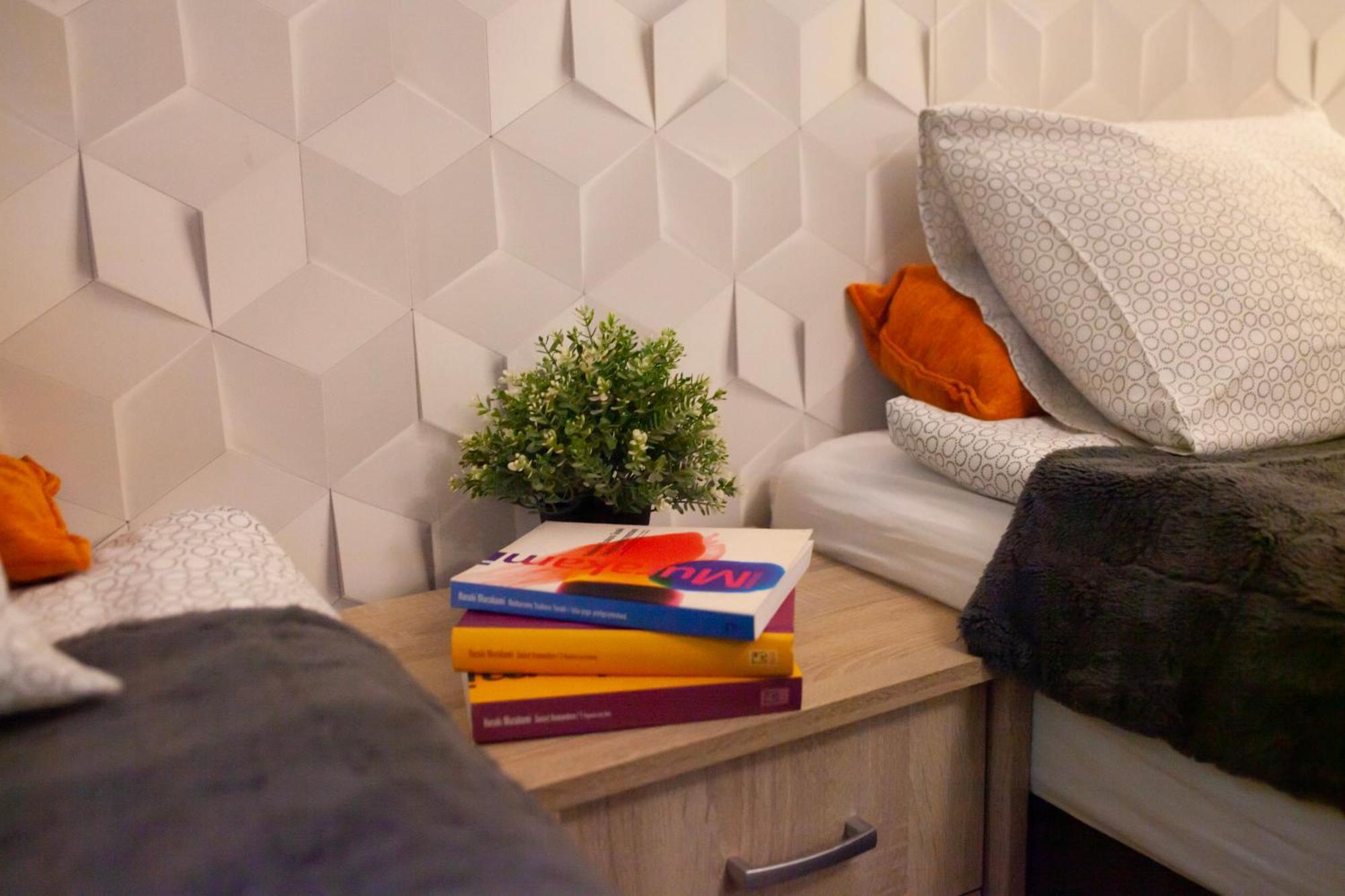 Lukas Guest Rooms Краков Экстерьер фото